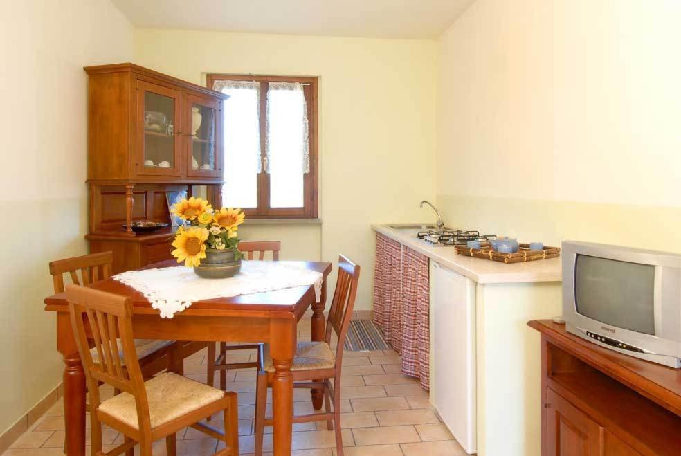 Relais Valguerriera Guest House Apecchio Luaran gambar