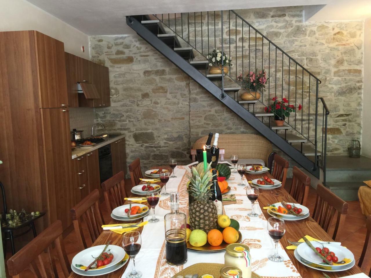 Relais Valguerriera Guest House Apecchio Luaran gambar