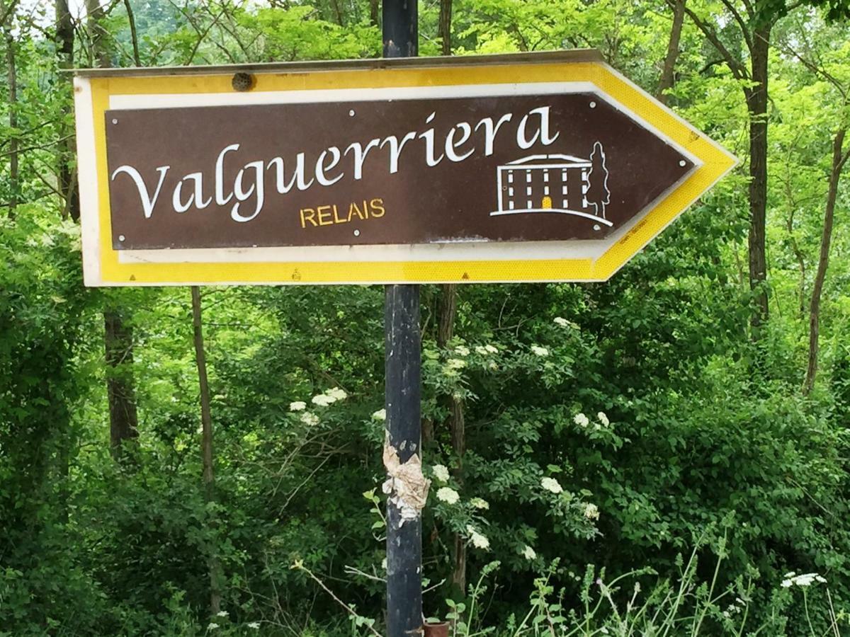 Relais Valguerriera Guest House Apecchio Luaran gambar