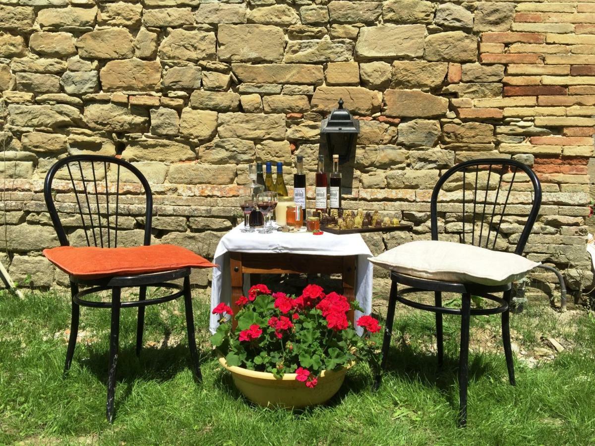 Relais Valguerriera Guest House Apecchio Luaran gambar